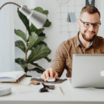 How to Develop Administrative Assistant Skills?